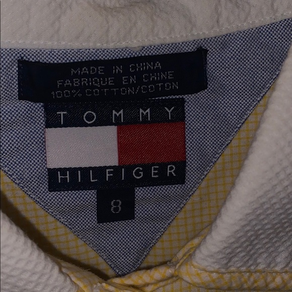 Button down - Picture 3 of 3